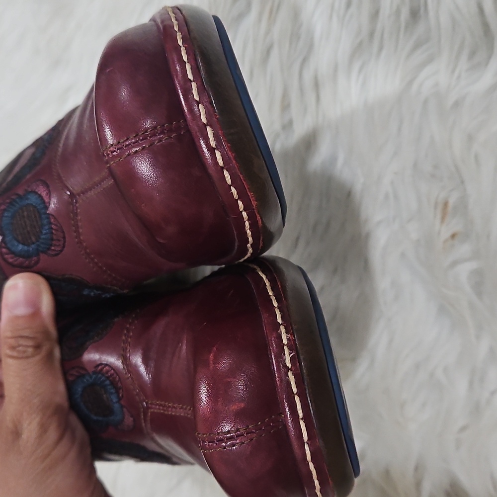 Stylish Women's Leather Clogs - Burgundy by Indigo Clarks Size 9 - Picture 8 of 9